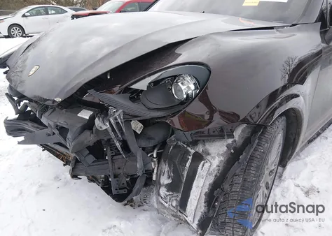 2014 Porsche Cayenne Gts z USA, uszkodzony, nr VIN WP1AD2A20ELA73815